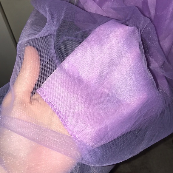 Dress - Picture 2 of 4